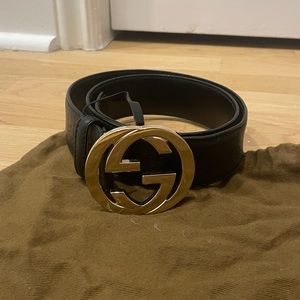 Gucci Signature Black Leather Belt with Gold GG Buckle